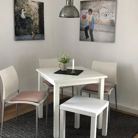 Wohlfuehloase Nickern Apartment